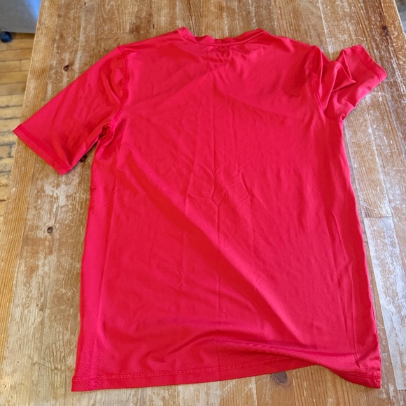 Cat & Jack Boys’ Red Short-Sleeve Rashguard – XL (16) Husky - Picture 5 of 5